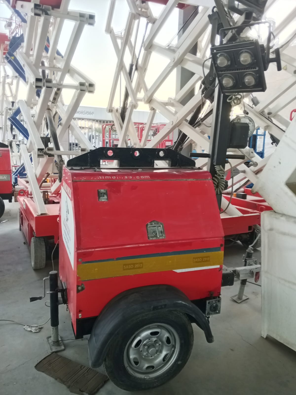 كمبروسر هوائي 185 CFM - إيجار كمبروسر